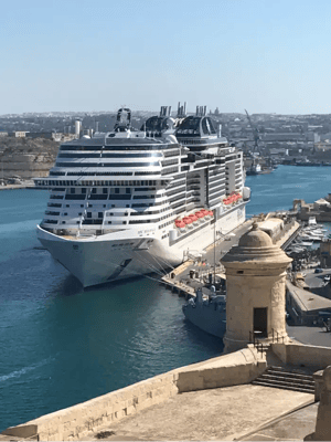 Tre generasjoner i Middelhavet med MSC Grandiosa