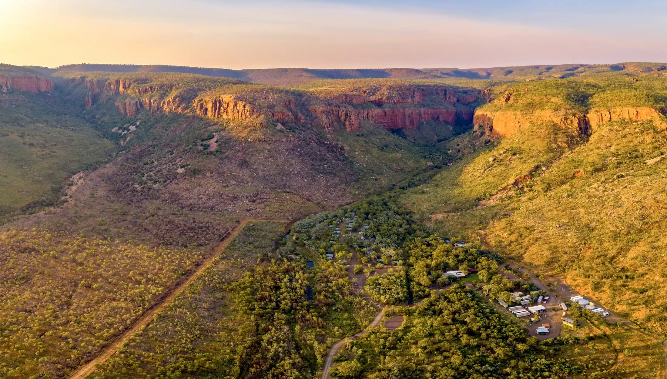 El-Questro-Emma-Gorge_Kimberley_Gorge-Aerial-Sunset_hero