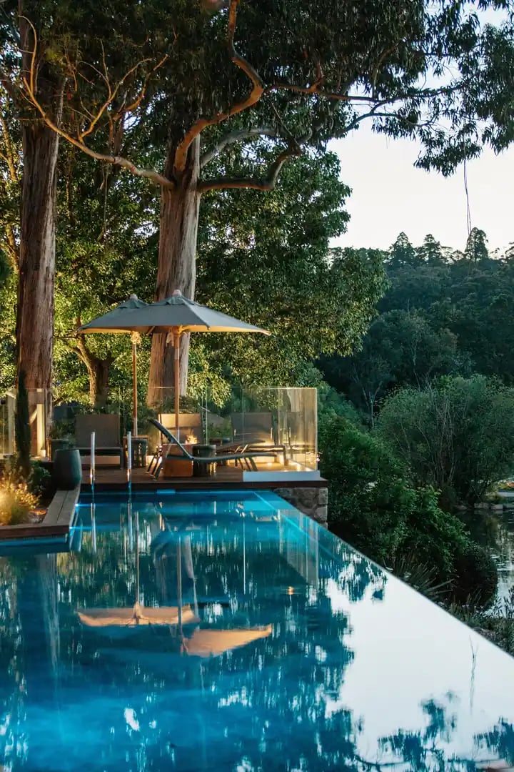 Lake-House_Daylesford_Evening-Pool