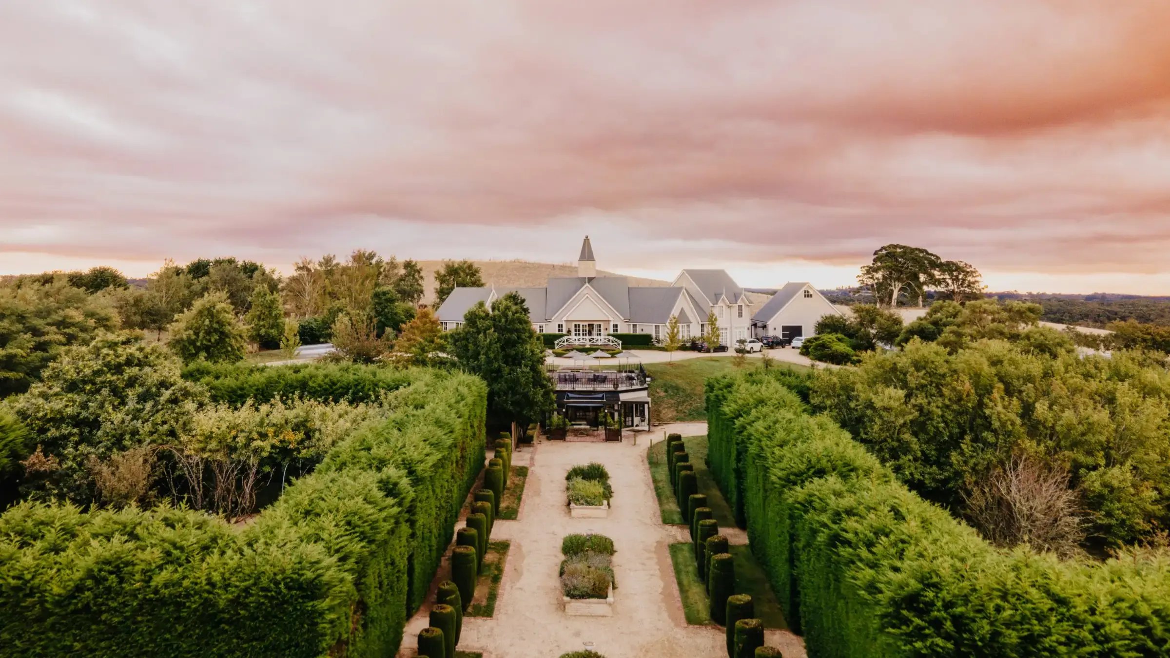 heroLake-House_Daylesford_Dairy-Flat-Lodge_Exterior-Aerial-scaled-2